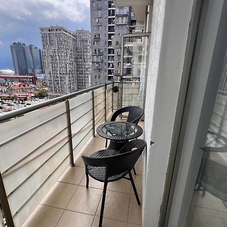 Batumi Center 3 Rooms City Side Buitenkant foto